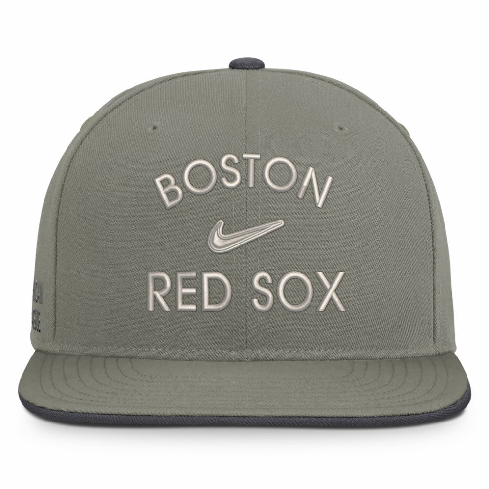 Boston Red Sox Nike Pro Dri-FIT Snapback Hat Near Me