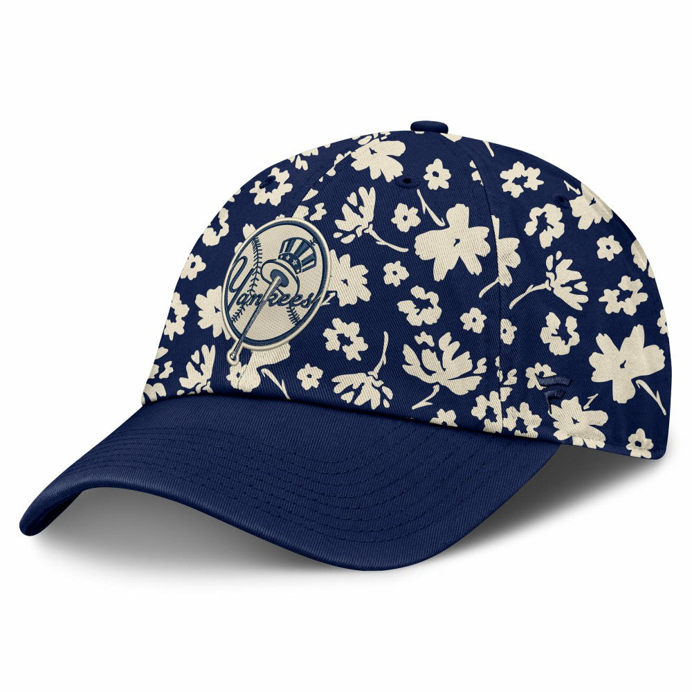 New York Yankees Fanatics Women's Blossom Adjustable Hat for sale
