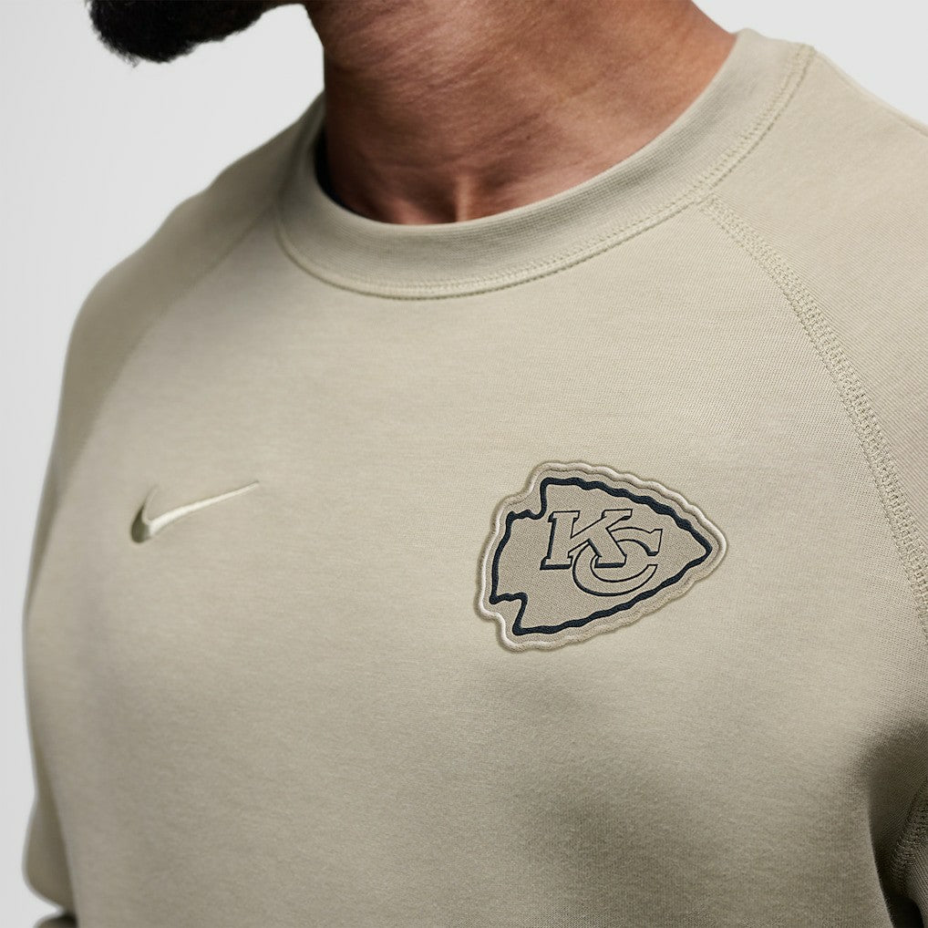 Kansas City Chiefs Tech Fleece Raglan Sweatshirt - Olive - Nike