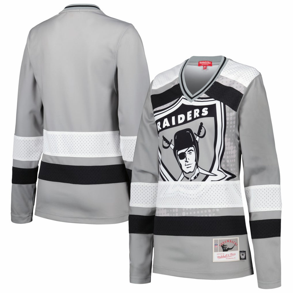 Las Vegas Raiders Women's Big Face 7.0 Long Sleeve Jersey T-Shirt - Silver - Mitchell & Ness