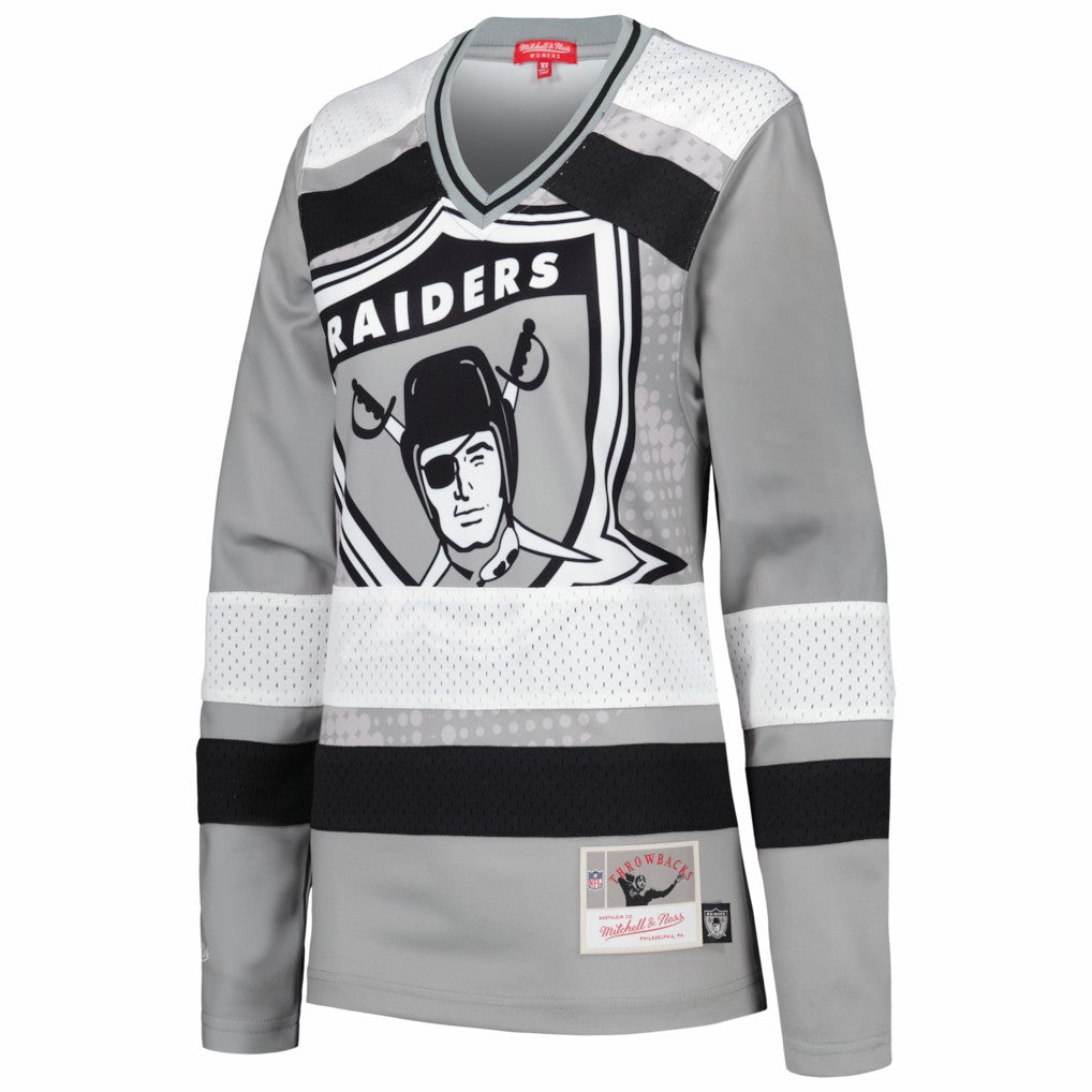 Las Vegas Raiders Women's Big Face 7.0 Long Sleeve Jersey T-Shirt - Silver - Mitchell & Ness