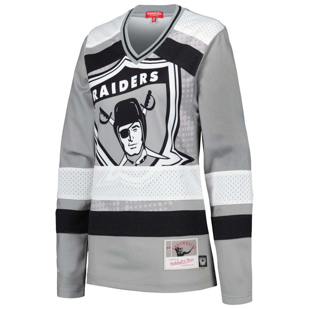 Las Vegas Raiders Women's Big Face 7.0 Long Sleeve Jersey T-Shirt - Silver - Mitchell & Ness