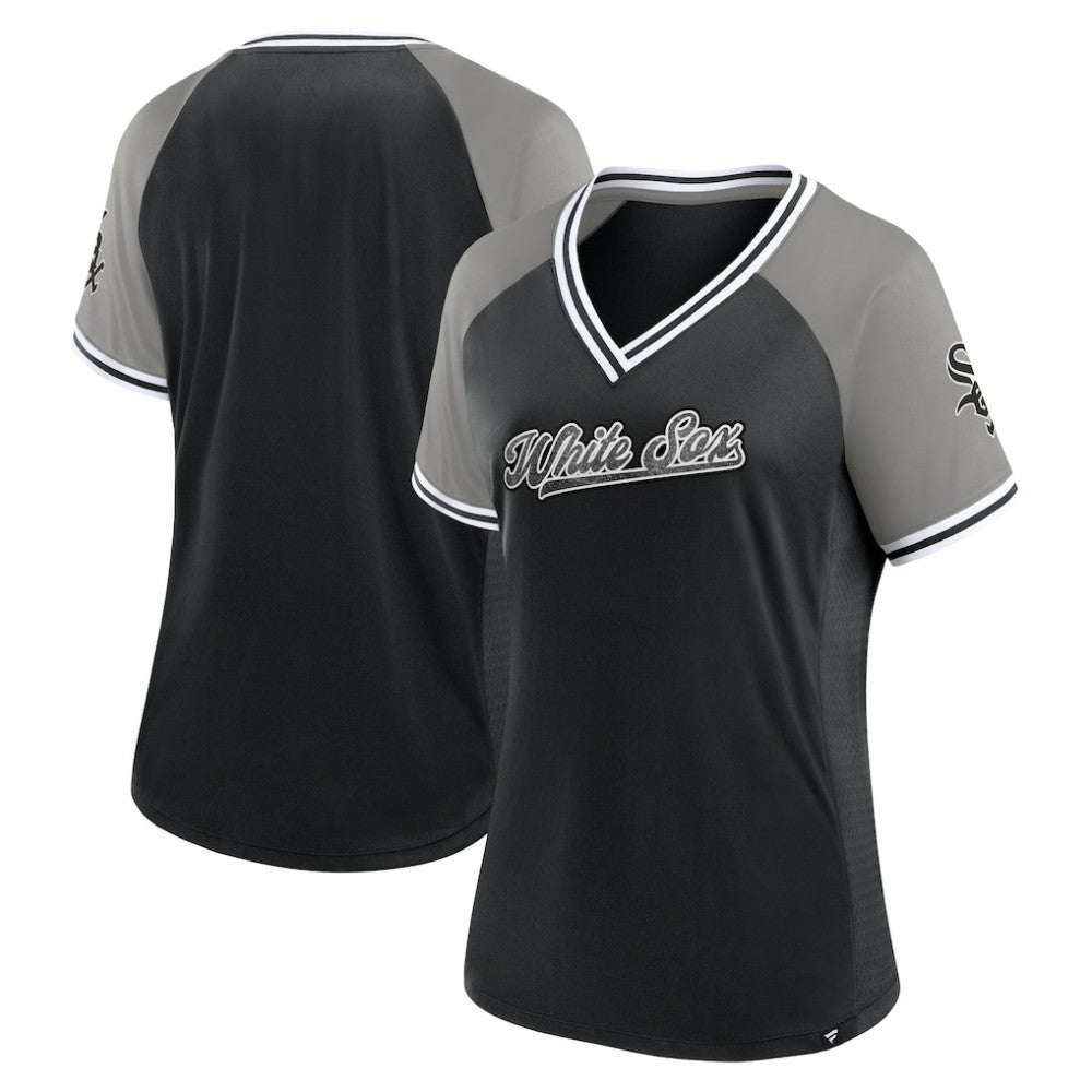 Chicago White Sox Fanatics Women's Glitz & Glam League Diva Raglan V-Neck T-Shirt Outlet