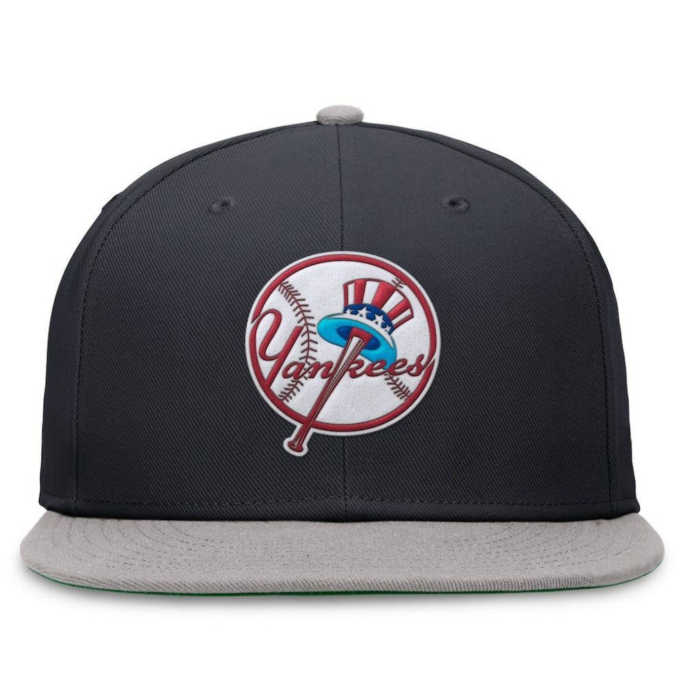 New York Yankees Nike Rewind Cooperstown True Performance Fitted Hat Online