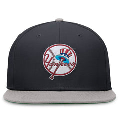 New York Yankees Nike Rewind Cooperstown True Performance Fitted Hat Online