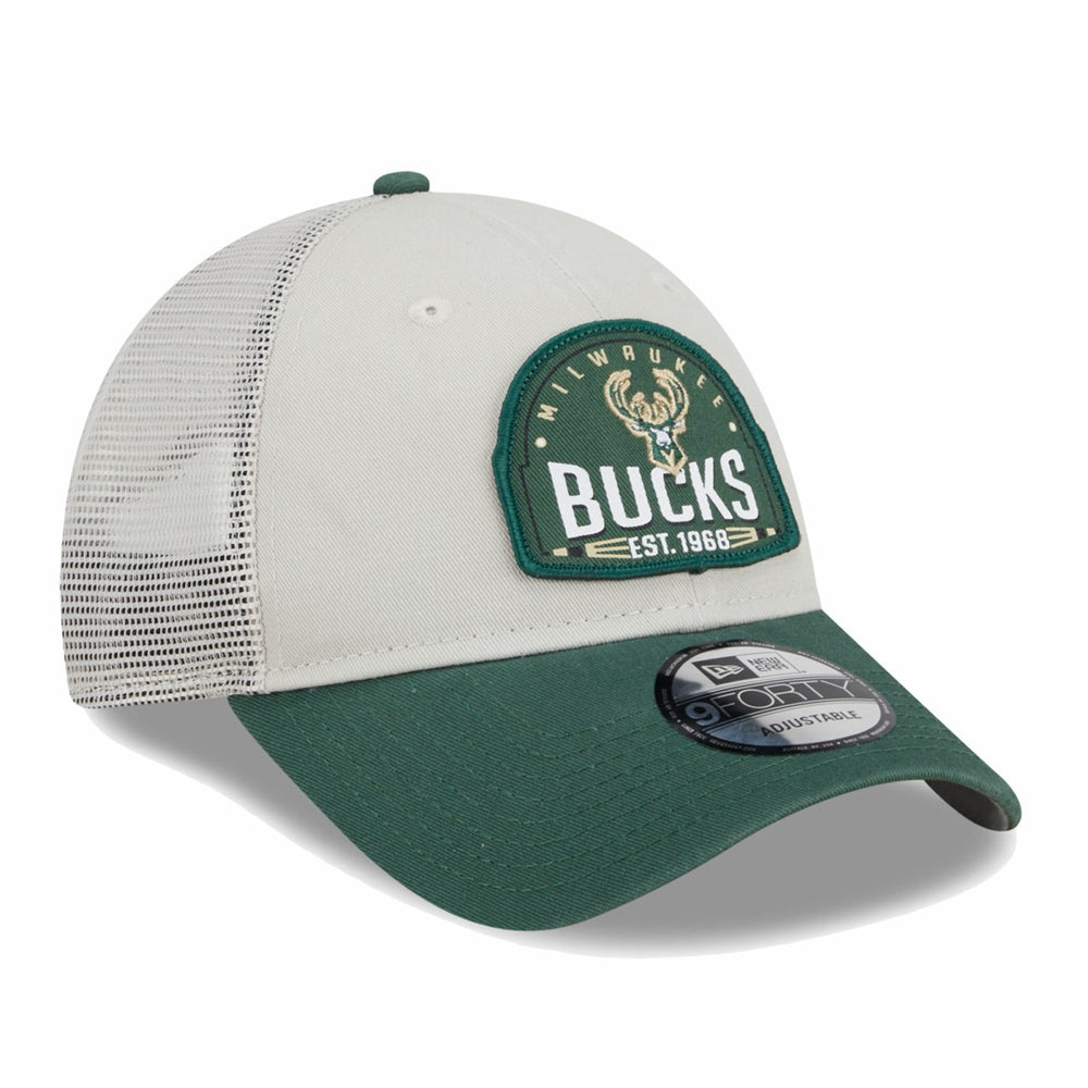 New Era Milwaukee Bucks Throwback Patch Trucker 9FORTY Adjustable Hat Khaki/Hunter Green