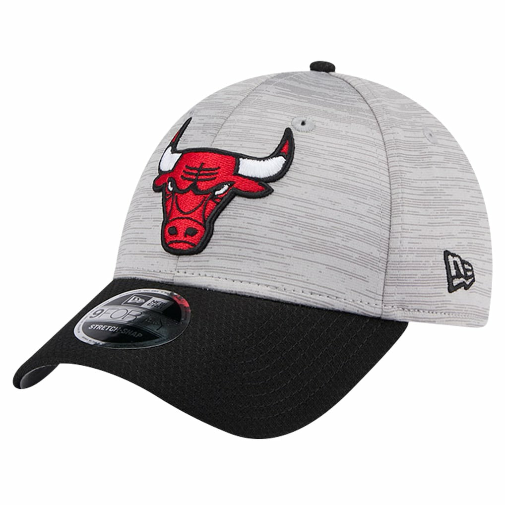 New Era Chicago Bulls Active Digi-Tech Two-Tone 9FORTY Adjustable Hat Heather Gray/Black