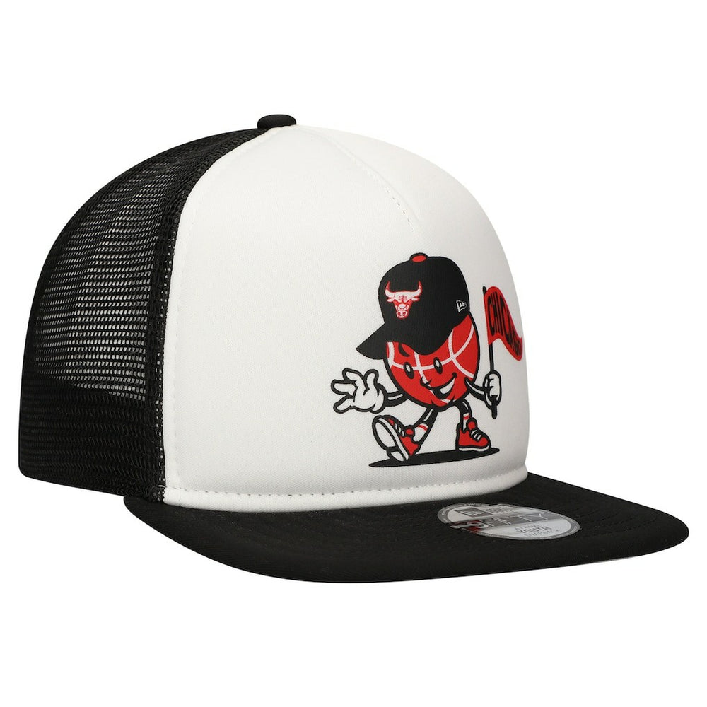 New Era Chicago Bulls Youth Court Sport Mascot 9FIFTY Snapback Hat White/Black