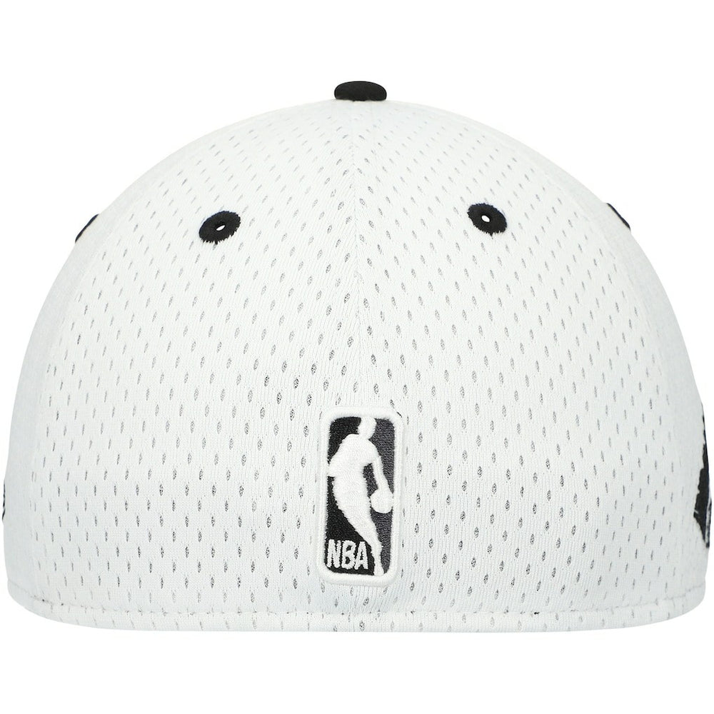 New Era Brooklyn Nets Throwback 2Tone 59FIFTY Fitted Hat White/Black