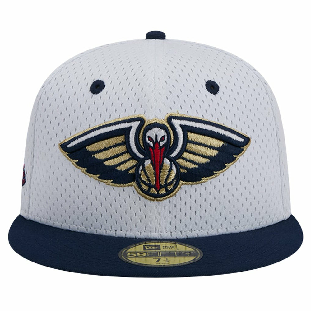 New Era New Orleans Pelicans Throwback 2Tone 59FIFTY Fitted Hat White/Navy