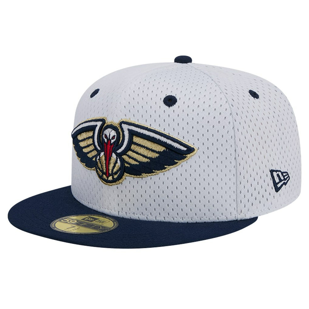 New Era New Orleans Pelicans Throwback 2Tone 59FIFTY Fitted Hat White/Navy