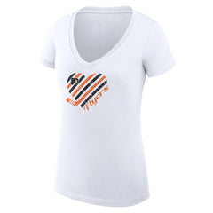 Philadelphia Flyers G-III 4Her by Carl Banks Women's Super-Slim Fit Lightweight Heart V-Neck T-Shirt - White | NHL online
