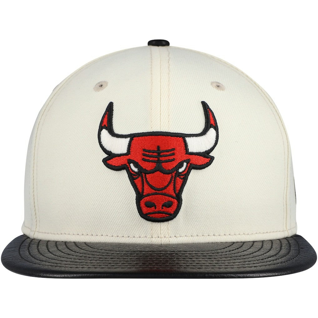 New Era Chicago Bulls Faux Leather Visor Two-Tone 59FIFTY Fitted Hat Cream/Black