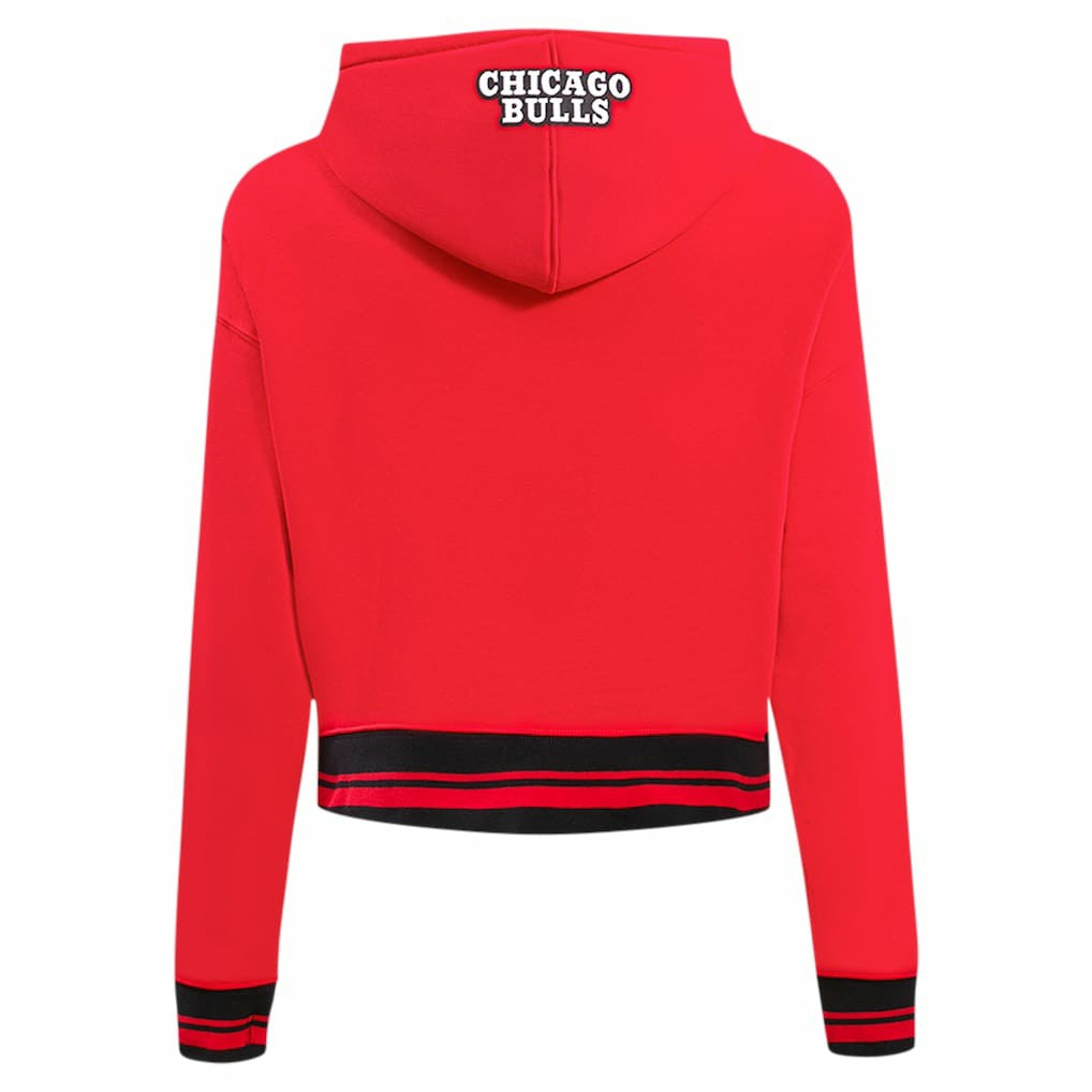 Chicago Bulls Pro Standard Women's Script Tail Cropped Pullover Hoodie Red