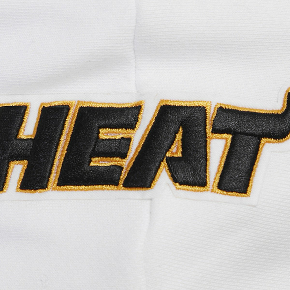 Miami Heat Pro Standard Women's Script Tail Cropped Pullover Hoodie White