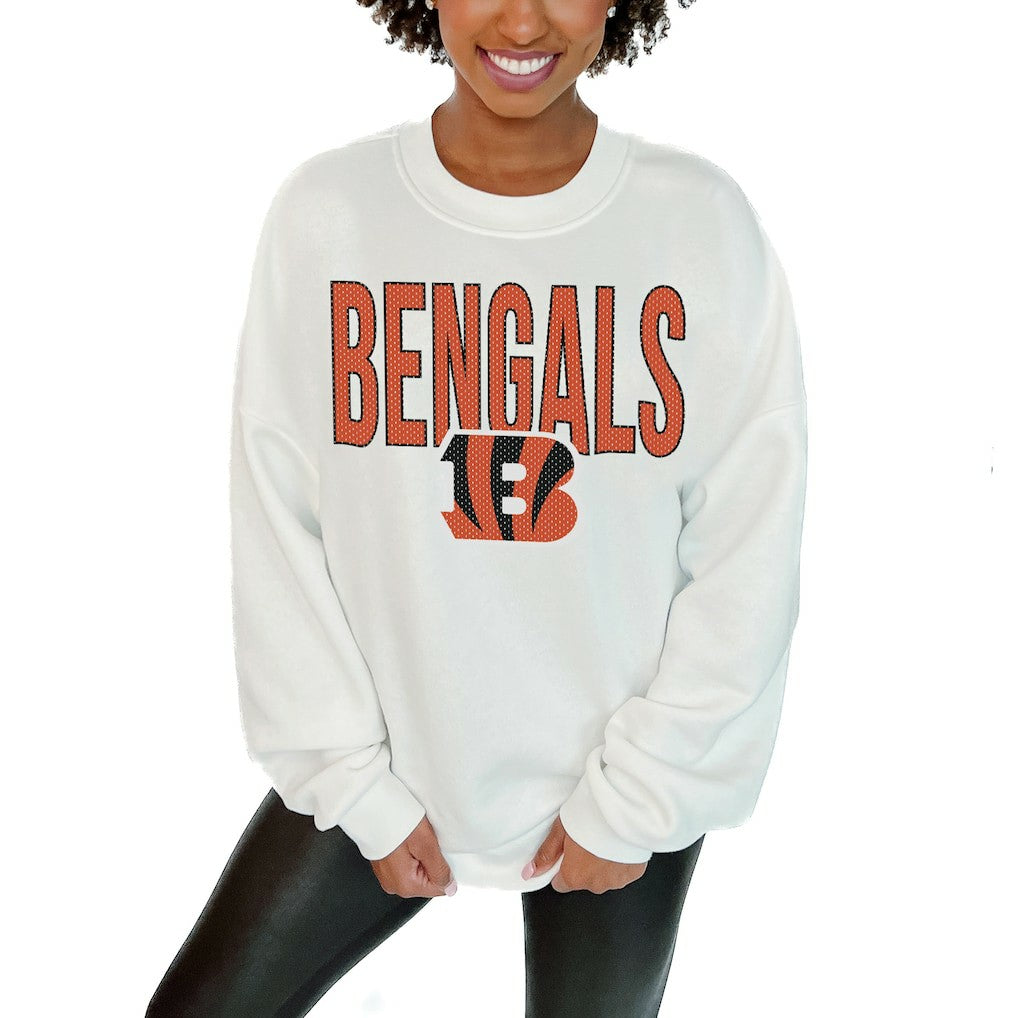 Cincinnati Bengals Gameday Couture Women's Just Go With It Oversized Long Sleeve Crewneck Sweatshirt – White - NFL