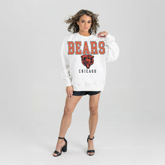 Chicago Bears Gameday Couture Women's Sunday Drives Oversized Crewneck Pullover Sweatshirt – White - NFL