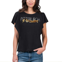Pittsburgh Pirates G-III 4Her by Carl Banks Women's Crowd Wave T-Shirt for sale