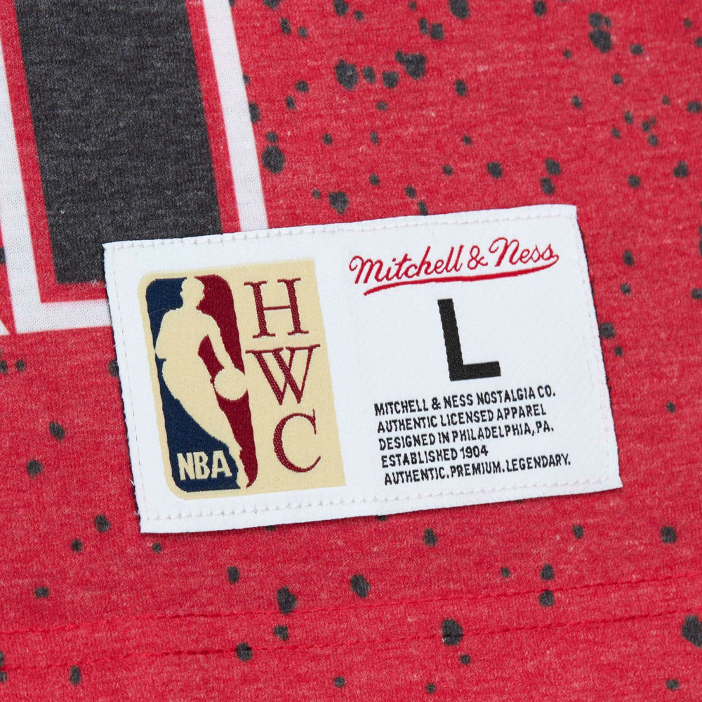 Mitchell & Ness Miami Heat Hardwood Classics 2006 NBA Champions Champ City T-Shirt Red