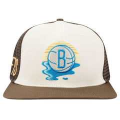 Brooklyn Nets Pro Standard Glint Sunset Snapback Hat Cream/Brown