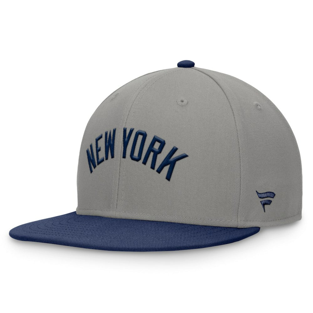 New York Yankees Fanatics Fundamental Two-Tone Fitted Hat Near Me