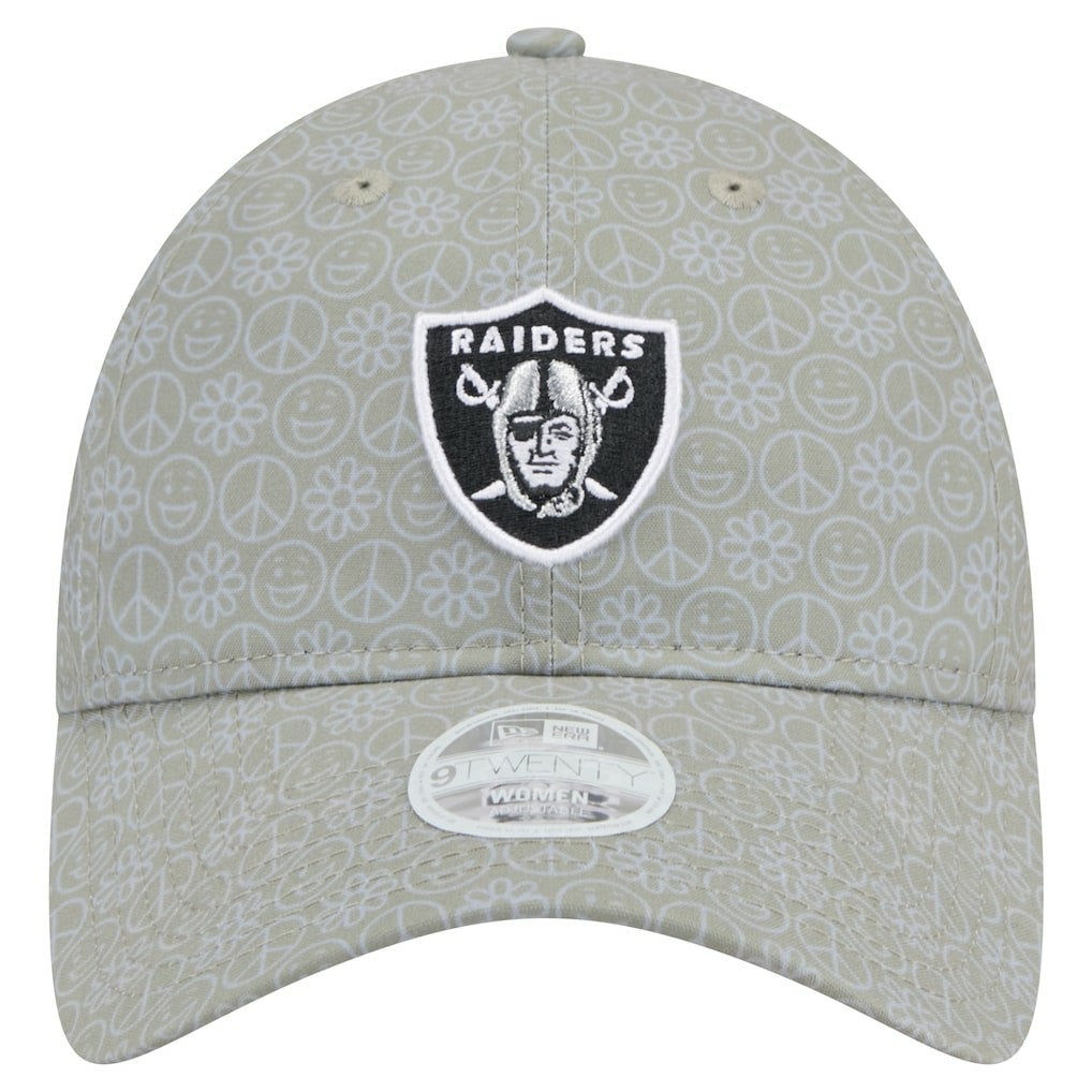 Las Vegas Raiders New Era Women's Smiley 9TWENTY Adjustable Hat - Silver - NFL