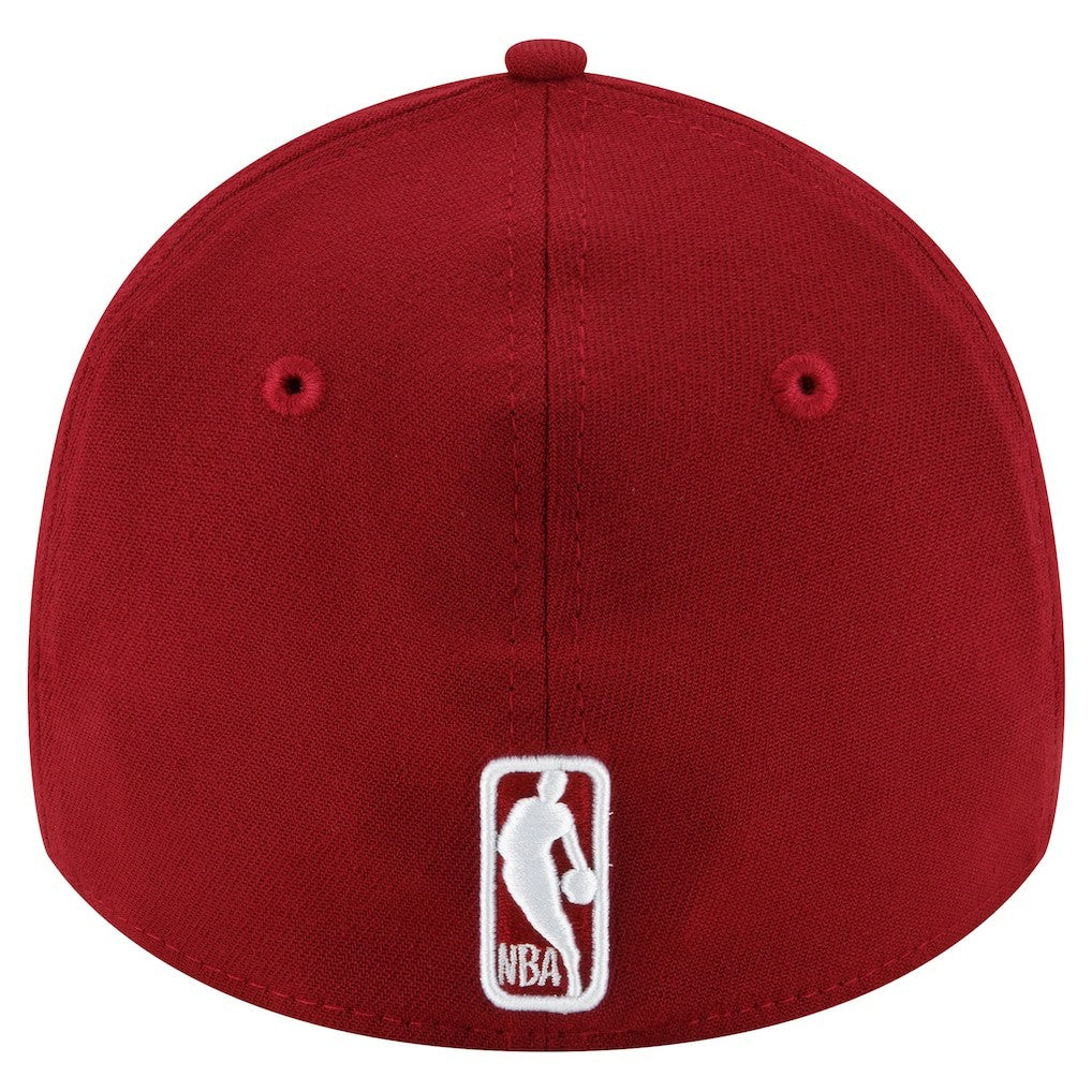 New Era Cleveland Cavaliers Logo 39THIRTY Flex Hat Wine