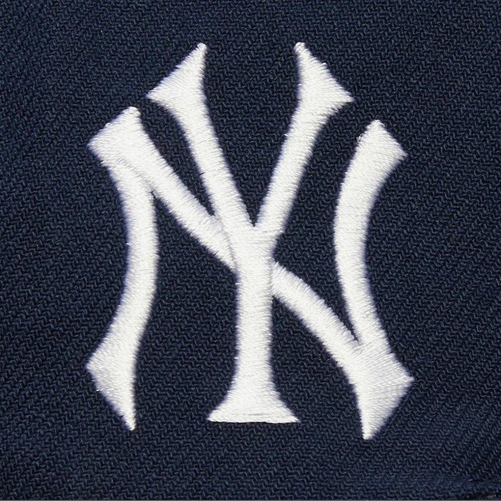 New York Yankees Mitchell & Ness Team Tagged Snapback Hat Online
