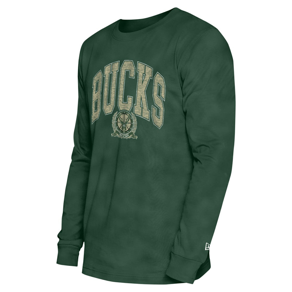New Era Milwaukee Bucks Unisex Oversized Essentials Enzyme Wash Long Sleeve T-Shirt Hunter Green