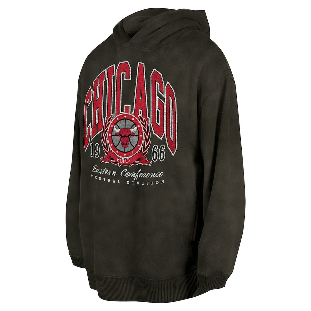 New Era Chicago Bulls Unisex Oversized Essentials Pigment Wash Fleece Pullover Hoodie Charcoal