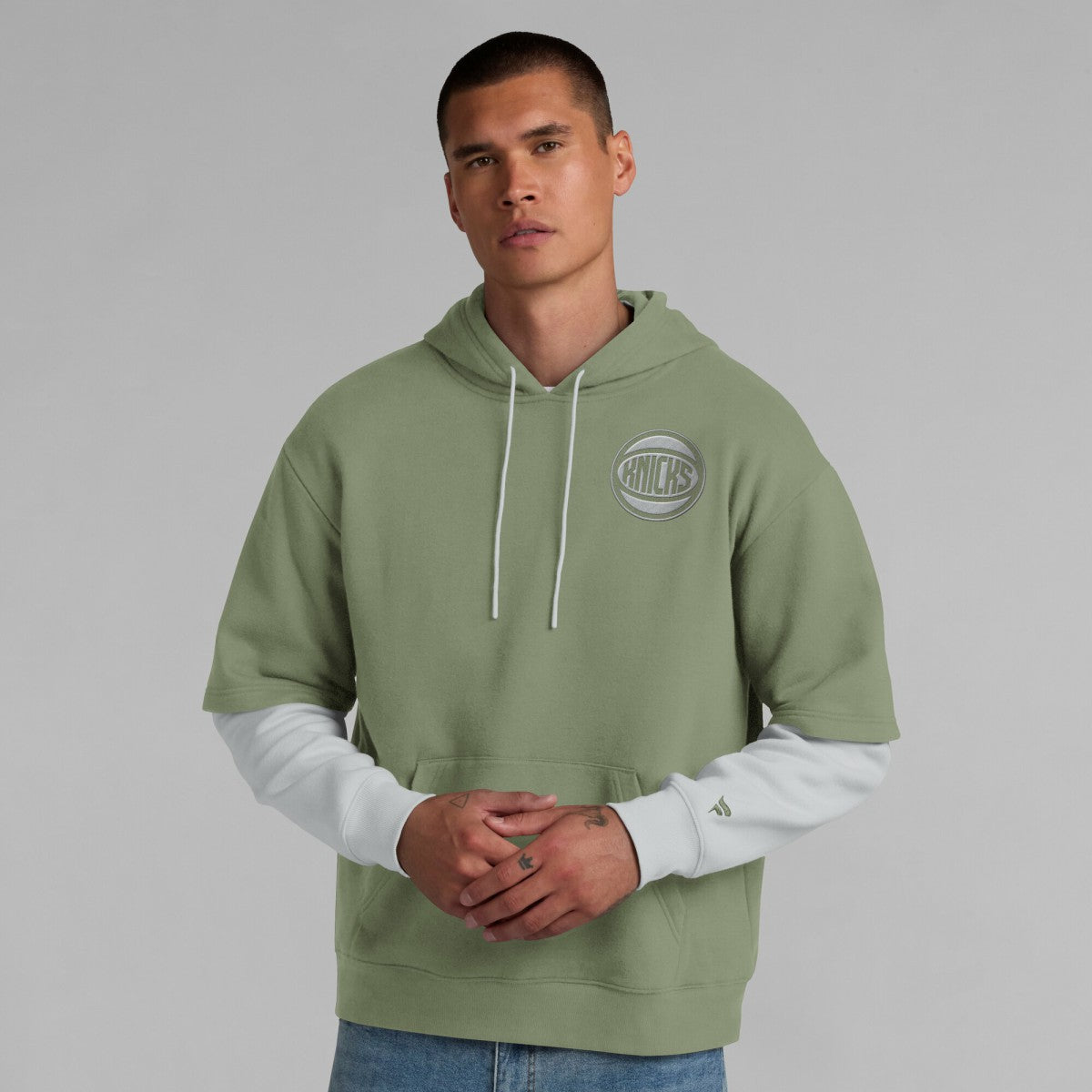 Fanatics New York Knicks Elements Sleek Pullover Hoodie Olive