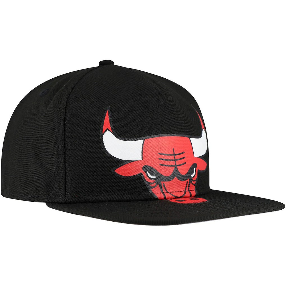 New Era Chicago Bulls Oversized Puff Print Logo Golfer Snapback Hat Black