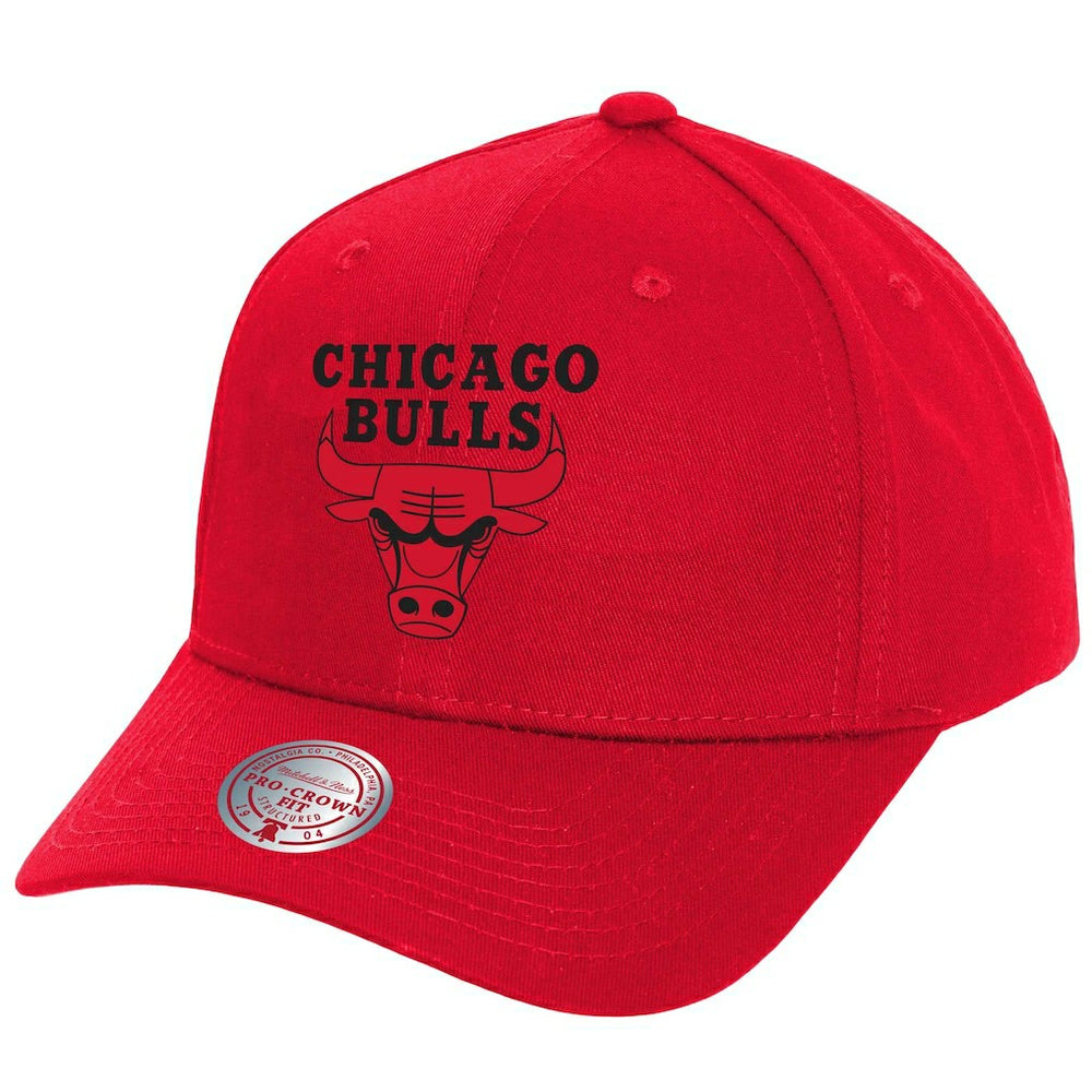 Mitchell & Ness Chicago Bulls Fire Red Pro Crown Snapback Hat Red