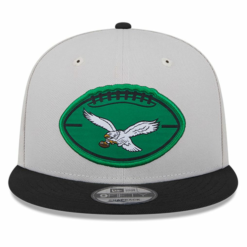 Philadelphia Eagles New Era 2024 Sideline Historic 9FIFTY Snapback Hat - Stone/Black - NFL