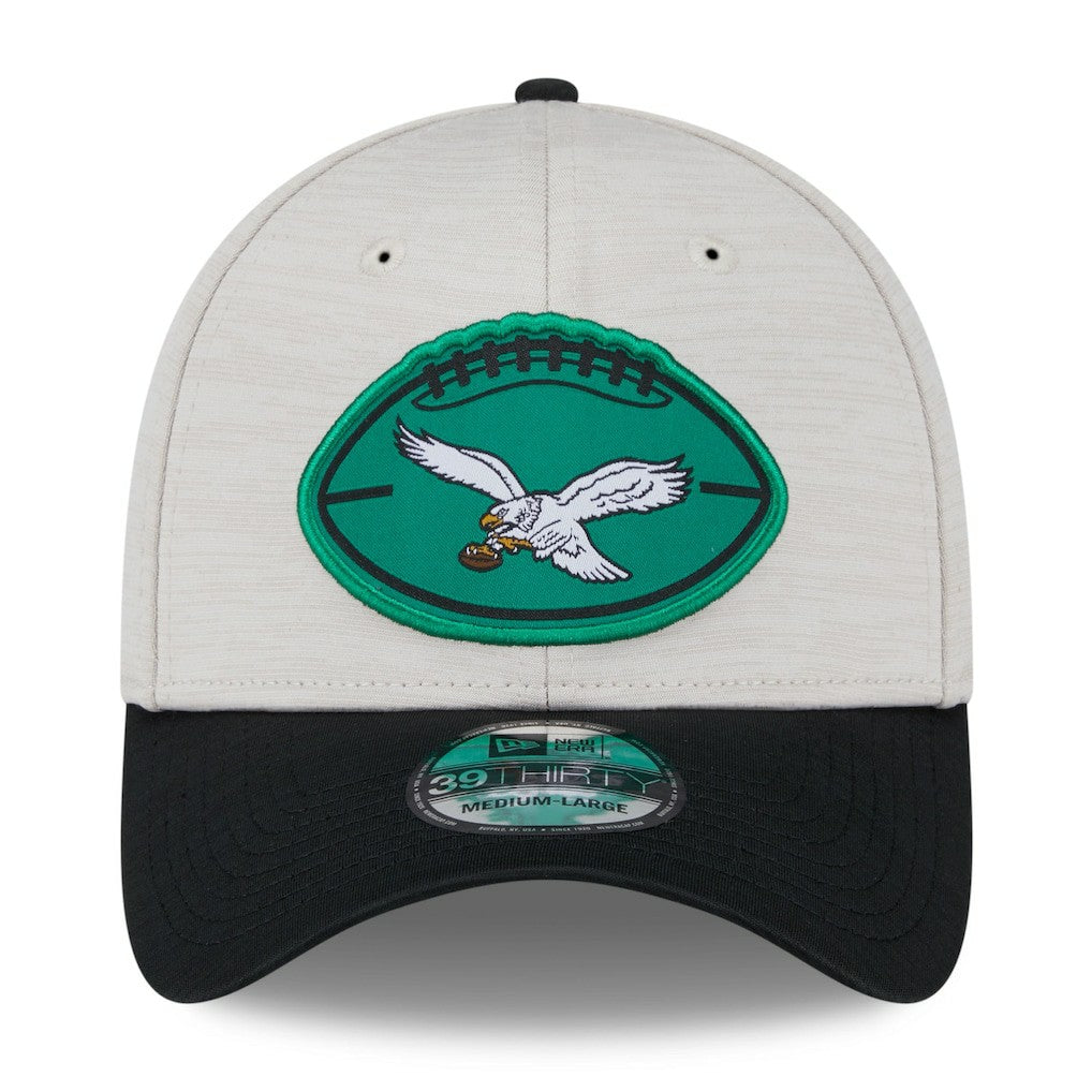 Philadelphia Eagles New Era 2024 Sideline Historic 39THIRTY Flex Hat - Stone/Black - NFL