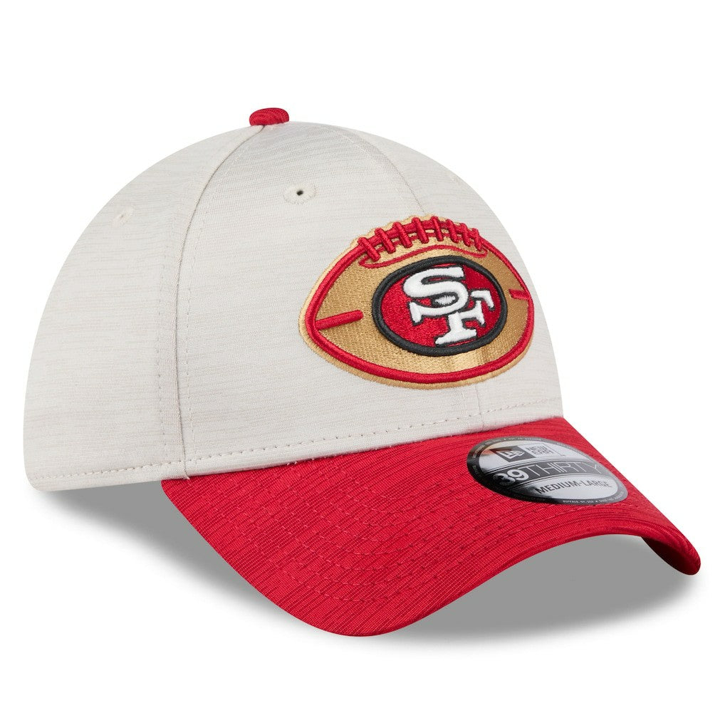 San Francisco 49ers New Era 2024 Sideline Historic 39THIRTY Flex Hat - Stone/Scarlet - NFL