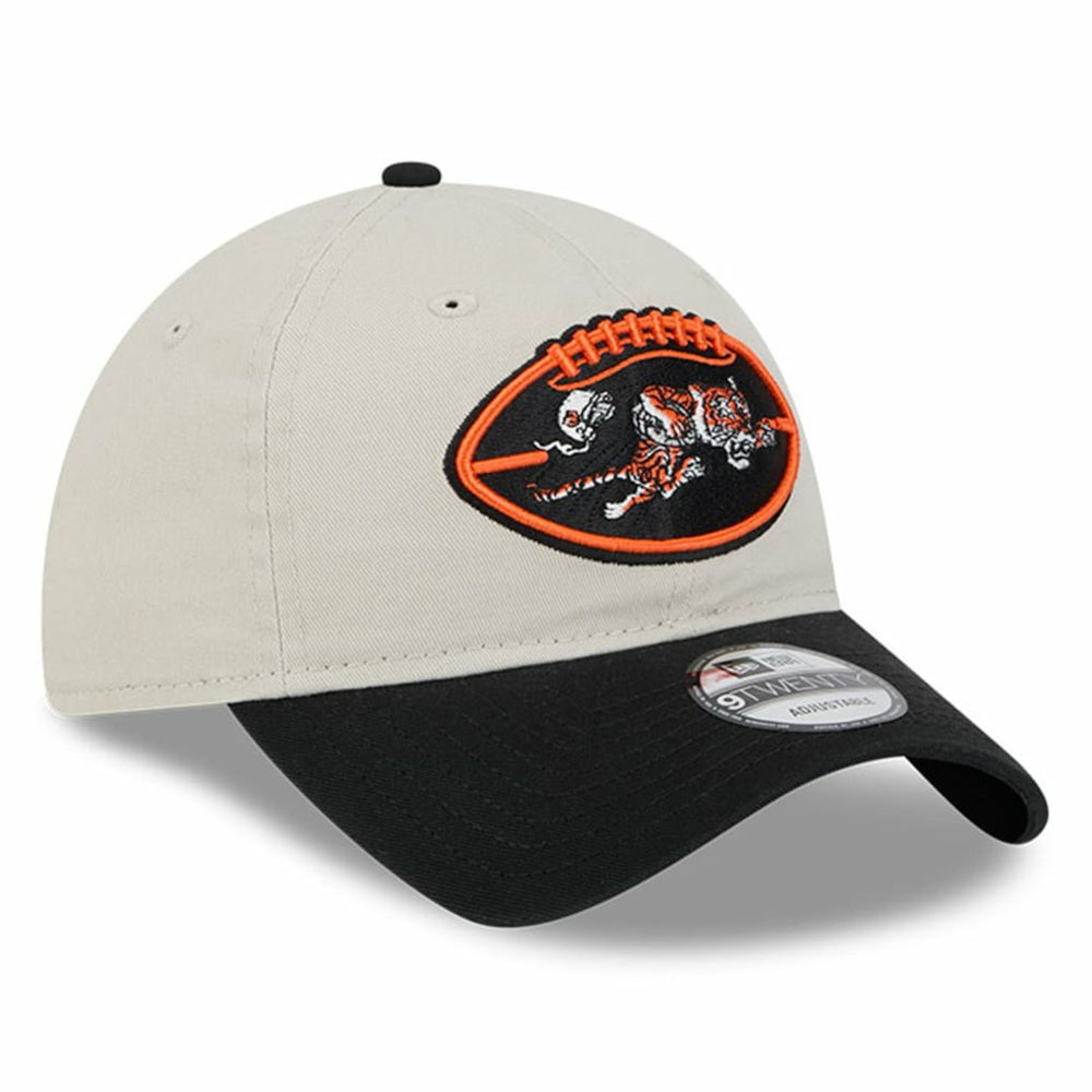 Cincinnati Bengals New Era 2024 Sideline Historic 9TWENTY Adjustable Hat - Stone/Black - NFL