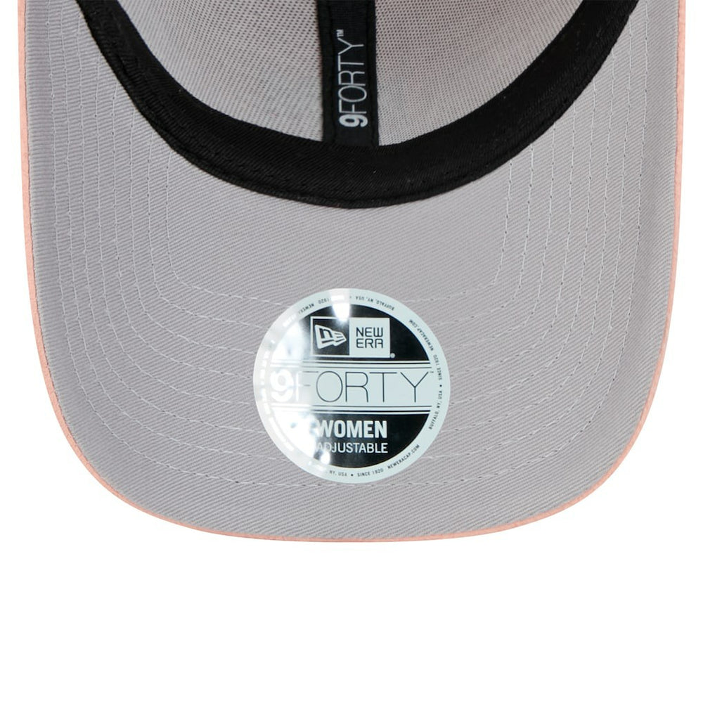 San Francisco 49ers New Era Women's Cozy Sherpa 9FORTY Adjustable Hat - Light Pink - NFL
