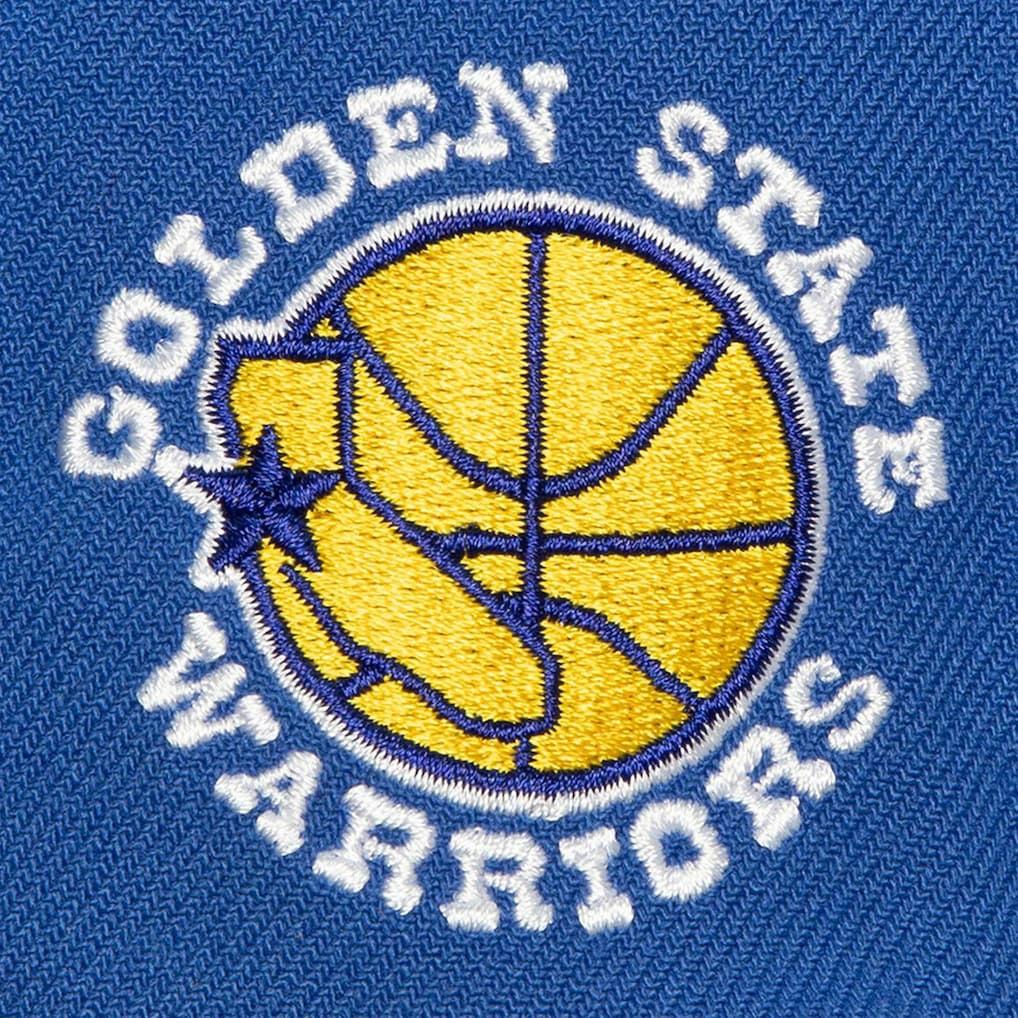 Mitchell & Ness Golden State Warriors Retro Sport Color Block Script Snapback Hat White/Royal