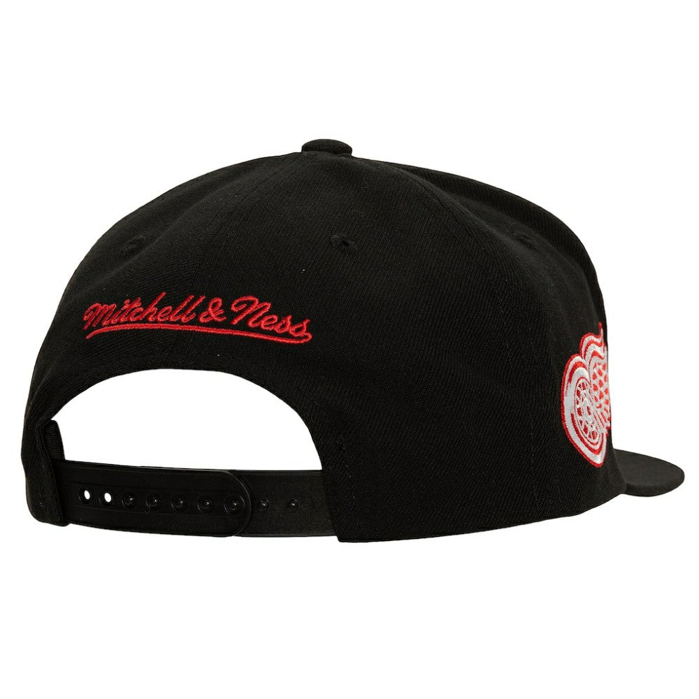 Detroit Red Wings Mitchell & Ness Retro Script Colorblock Snapback Hat - Black | NHL discount