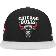 Mitchell & Ness Chicago Bulls Core Snapback Hat Black/Gray