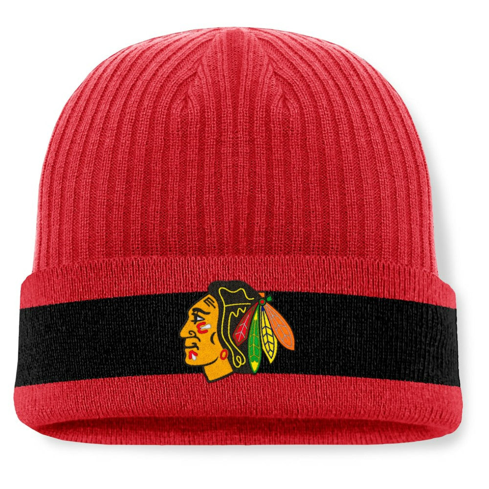 Chicago Blackhawks Fanatics Blueliner Cuffed Knit Hat - Red | Fanatics Clearance