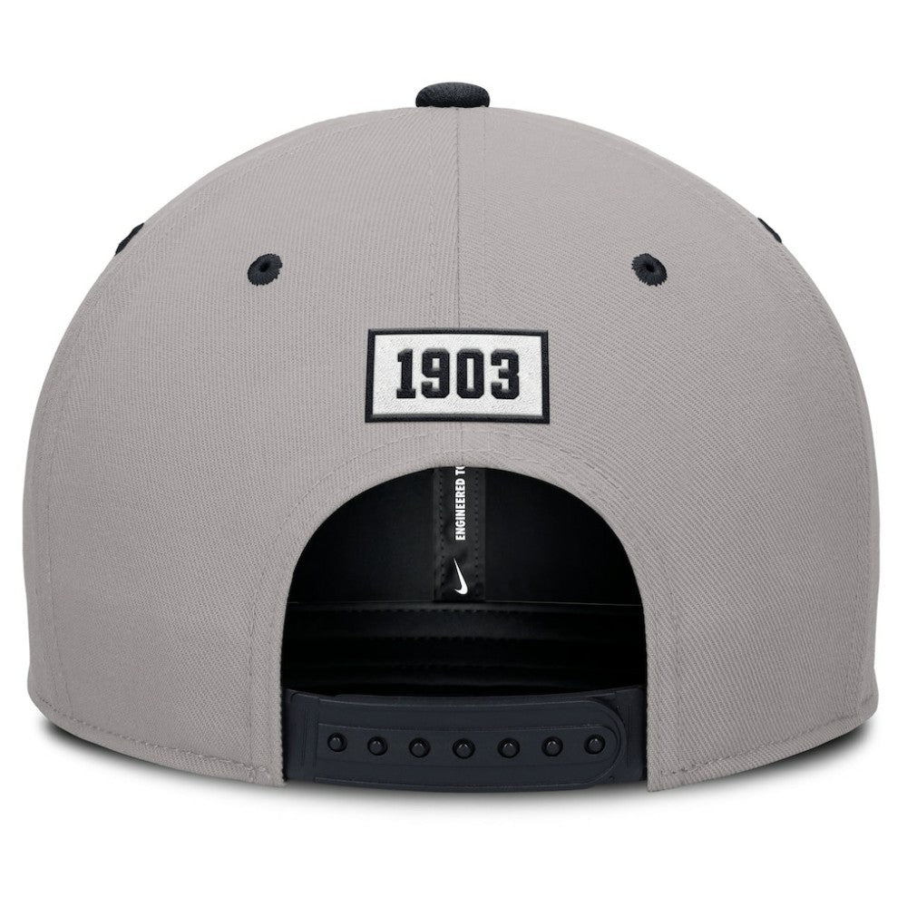 New York Yankees Nike Cooperstown Collection Pro Performance Snapback Hat Online