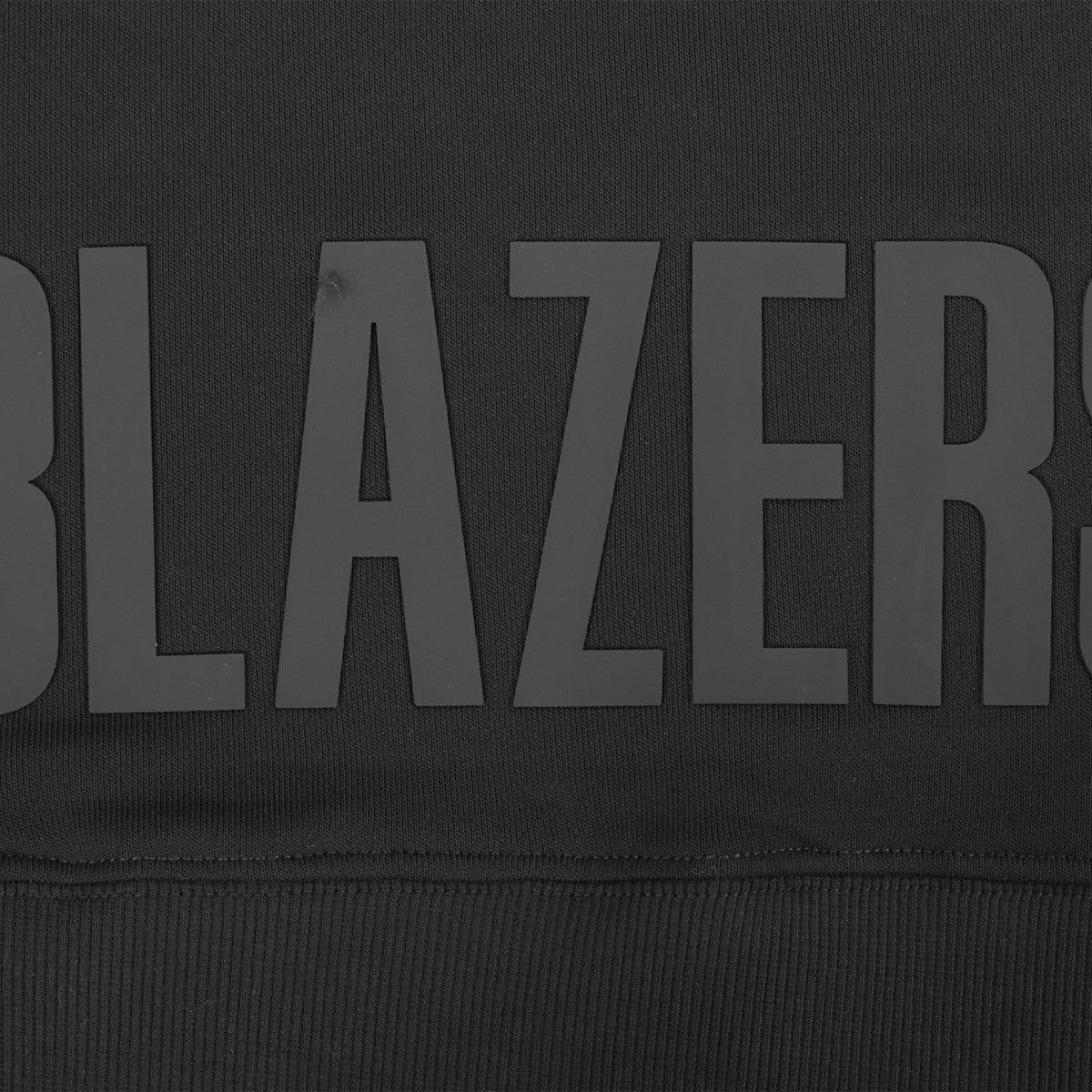 Portland Trail Blazers Pro Standard Women's Jewels Cropped Pullover Hoodie Black