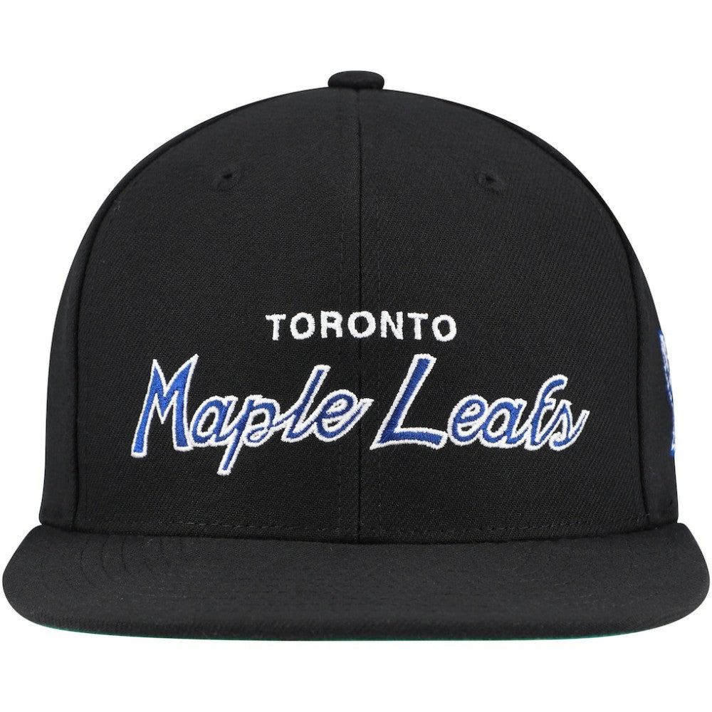 Toronto Maple Leafs Mitchell & Ness Core Team Script 2.0 Snapback Hat - Black | NHL near me