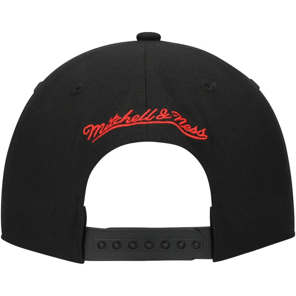 Washington Capitals Mitchell & Ness Core Team Script 2.0 Snapback Hat - Black | NHL Clearance