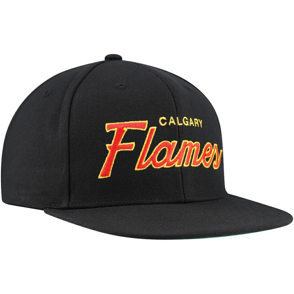 Calgary Flames Mitchell & Ness Core Team Script 2.0 Snapback Hat - Black | NHL sale