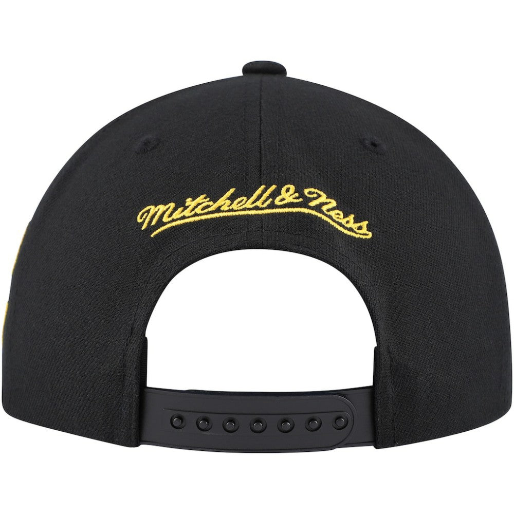 Calgary Flames Mitchell & Ness Core Team Script 2.0 Snapback Hat - Black | NHL sale