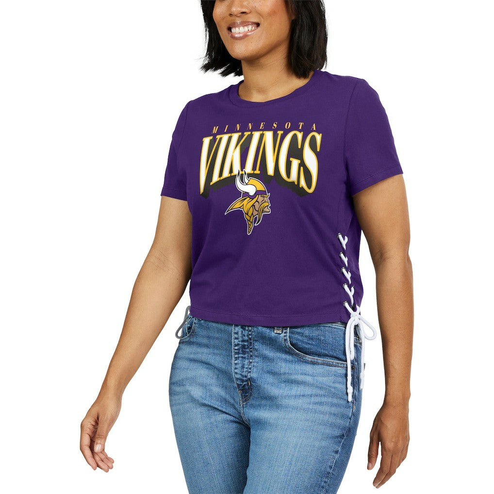 Minnesota Vikings WEAR by Erin Andrews Women's Lace Up Side Modest Cropped T-Shirt - Purple - NFL