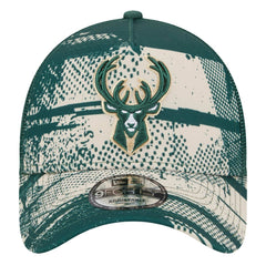 New Era Milwaukee Bucks Tip Off A-Frame Trucker 9FORTY Adjustable Hat Hunter Green/Cream